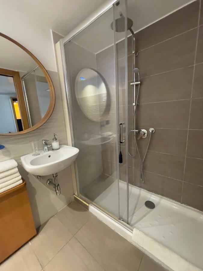 Nova Rooms Napoli Eksteriør bilde