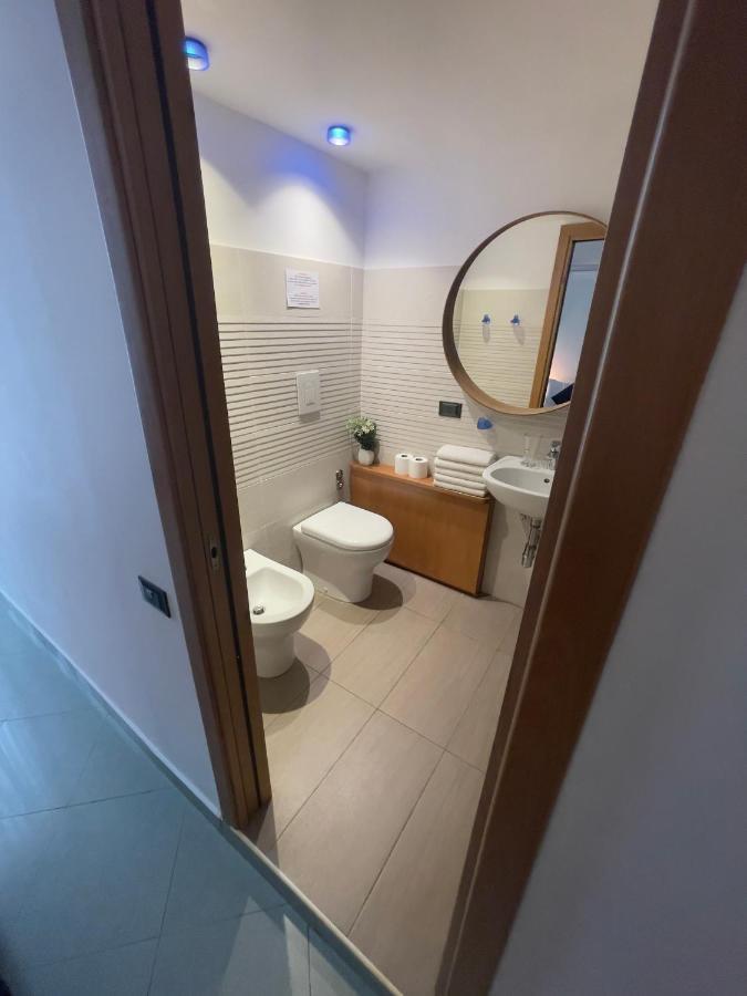 Nova Rooms Napoli Eksteriør bilde